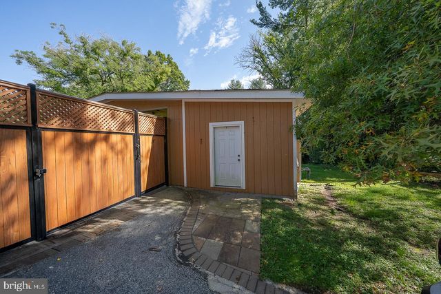 141 GYPSY LN, King Of Prussia, PA 19406