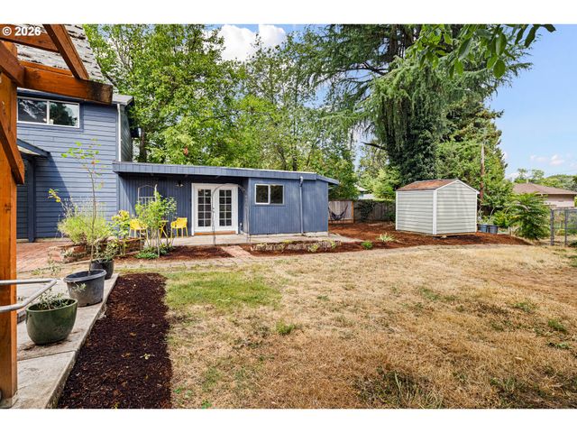 355 RIVER Rd, Eugene, OR 97404