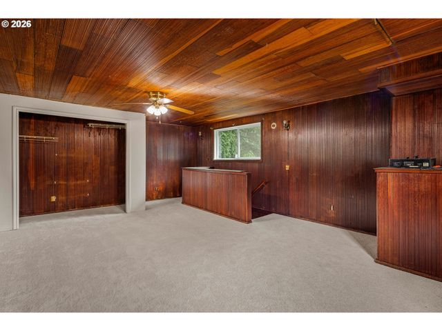 355 RIVER Rd, Eugene, OR 97404