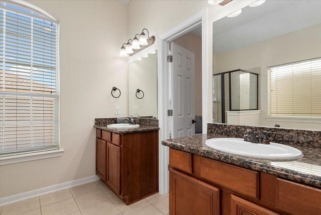 1720 Aden Mist Drive, Houston, TX 77003
