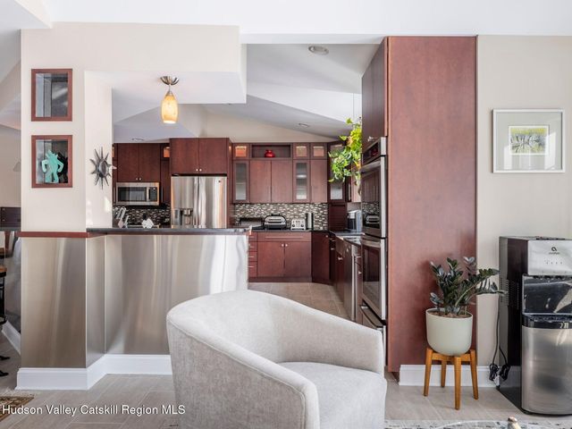 11 Tricia Boulevard, Highland, NY 12528