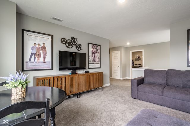 15692 Wellsprings Place, Fishers, IN 46037