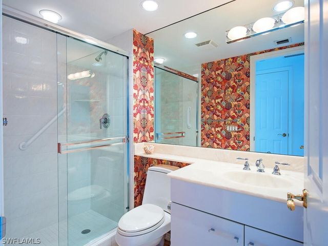 7225 Pelican Bay BLVD 1703, Naples, FL 34108