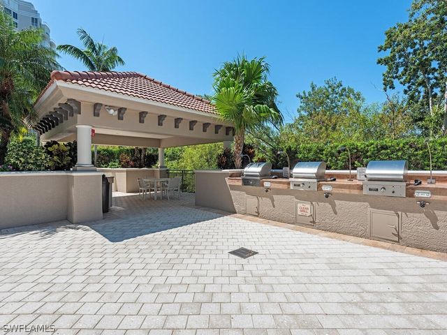 7225 Pelican Bay BLVD 1703, Naples, FL 34108