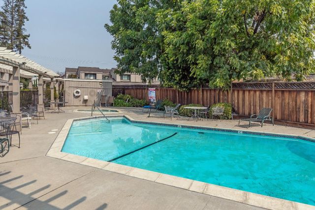1033 Villa Maria Court, San Jose, CA 95125