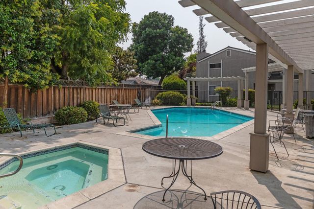 1033 Villa Maria Court, San Jose, CA 95125