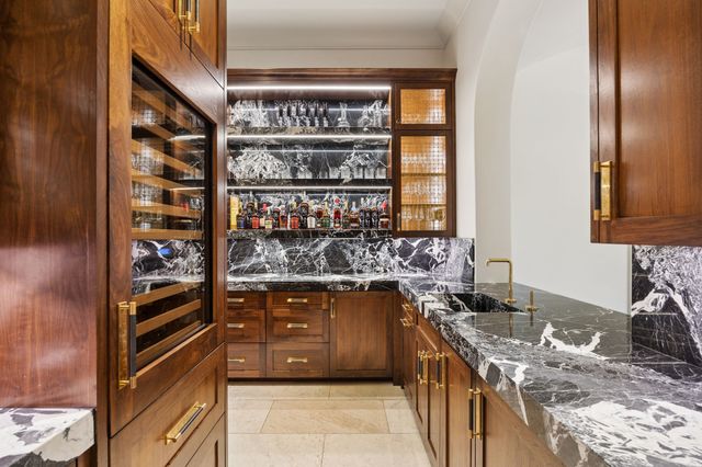 1208 Perdenalas Trail, Westlake, TX 76262