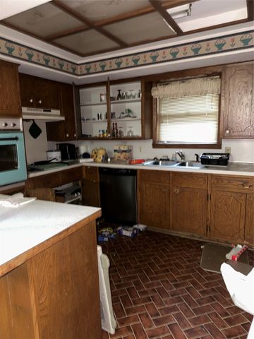 174 Circle Drive, Denison, TX 75021