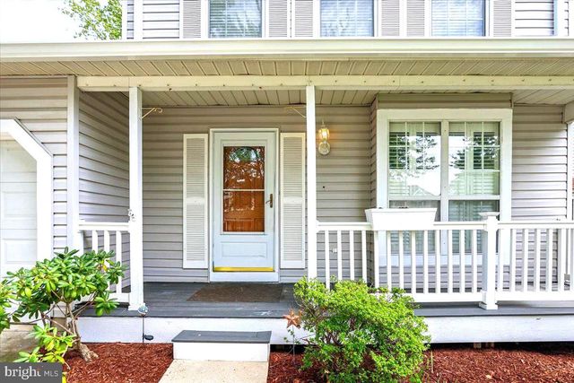 7907 LEEDS DR, Pasadena, MD 21122