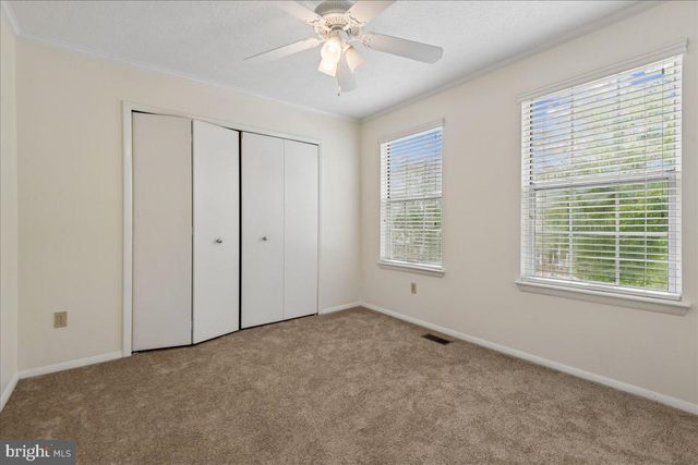 7907 LEEDS DR, Pasadena, MD 21122