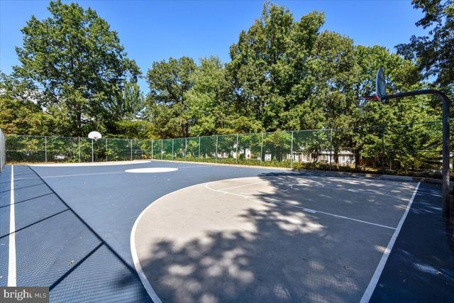 7907 LEEDS DR, Pasadena, MD 21122