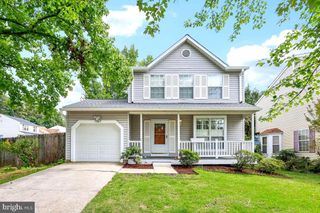7907 LEEDS DR, Pasadena, MD 21122