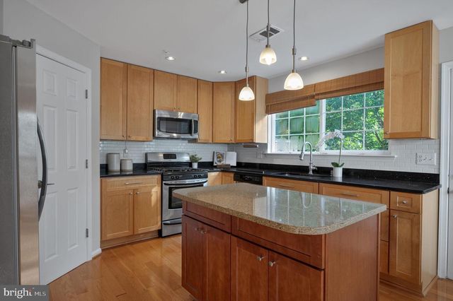 2817 WATERS EDGE CT, Bryans Road, MD 20616