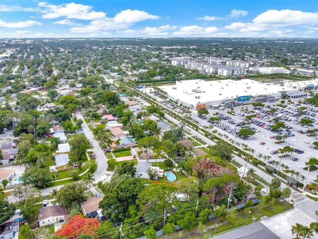 2217 SW 1st Ct 2217, Fort Lauderdale, FL 33312