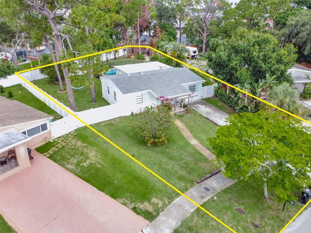 2217 SW 1st Ct 2217, Fort Lauderdale, FL 33312