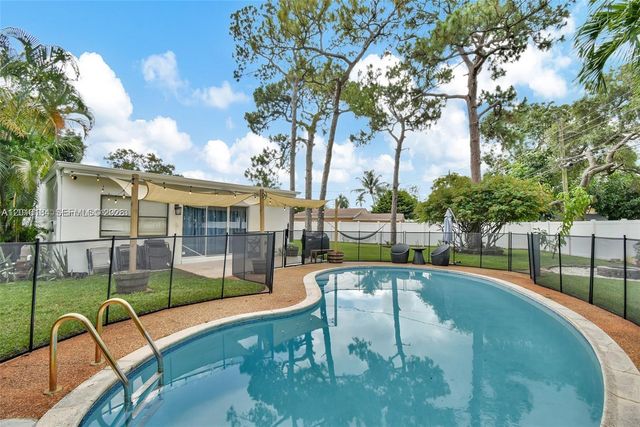 2217 SW 1st Ct 2217, Fort Lauderdale, FL 33312