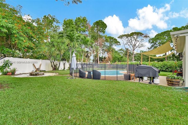 2217 SW 1st Ct 2217, Fort Lauderdale, FL 33312