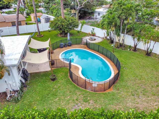2217 SW 1st Ct 2217, Fort Lauderdale, FL 33312