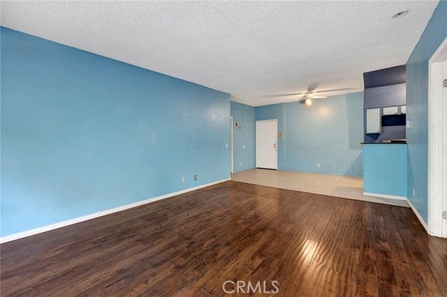 20234 Cantara Street 314, Winnetka (los Angeles), CA 91306
