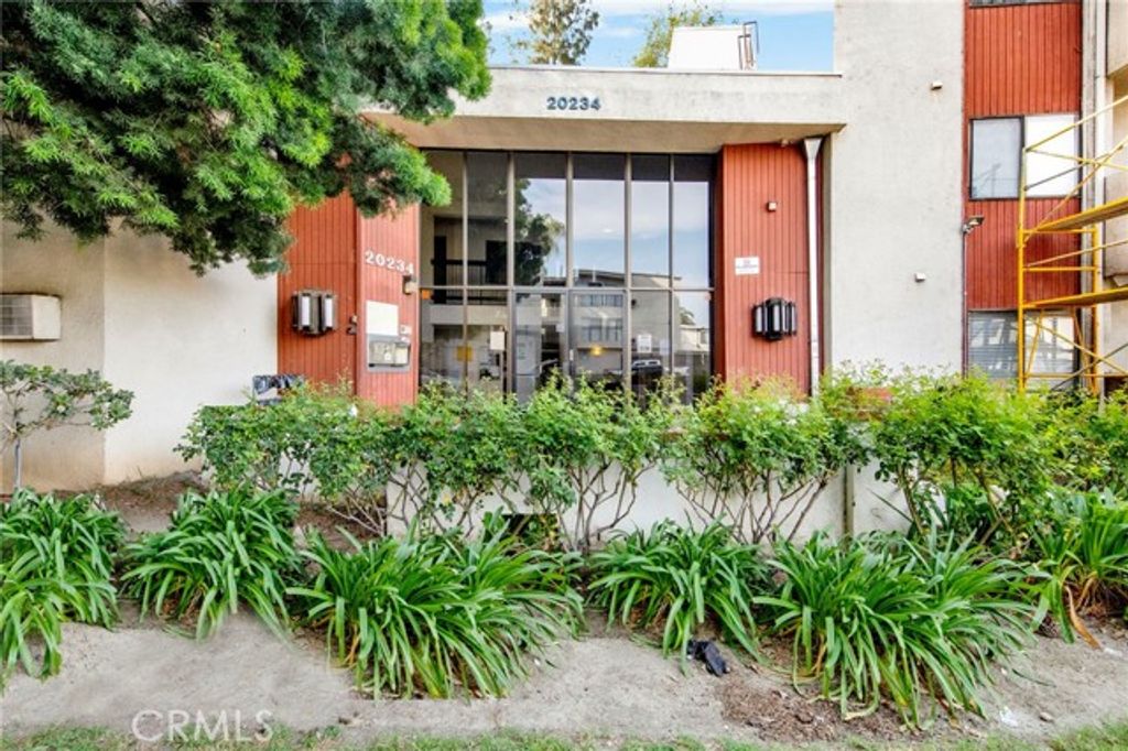 20234 Cantara Street 314, Winnetka (los Angeles), CA 91306