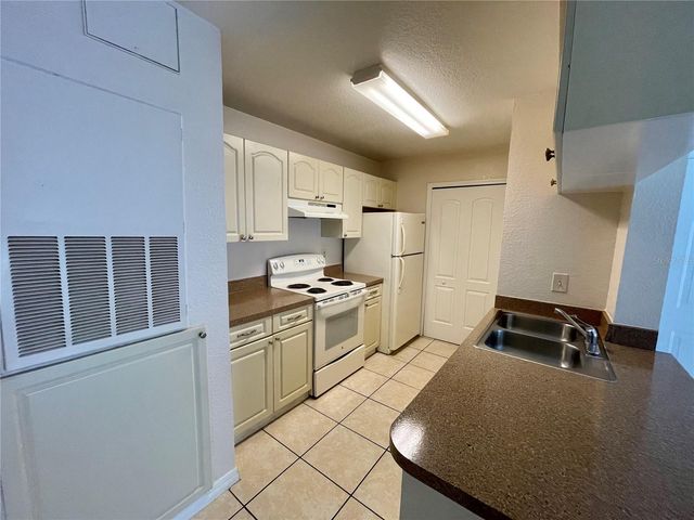 2550 N ALAFAYA TRAIL 10202, Orlando, FL 32826