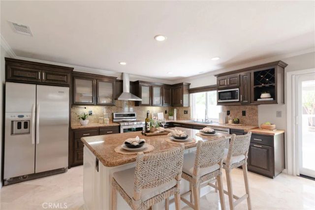 30 Valeroso, Rancho Santa Margarita, CA 92688