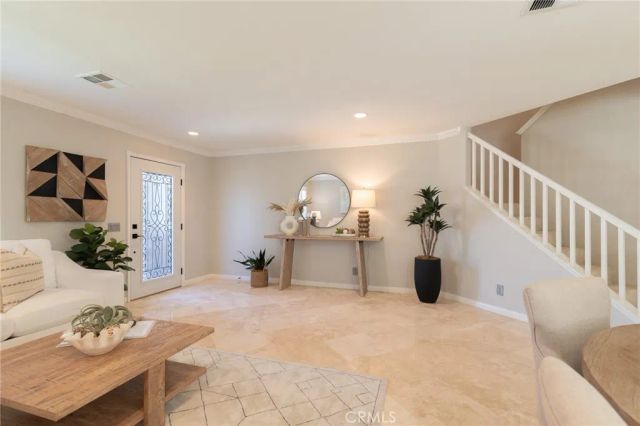 30 Valeroso, Rancho Santa Margarita, CA 92688