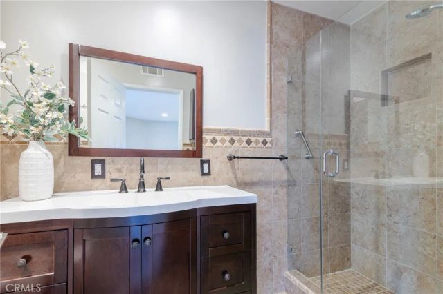 30 Valeroso, Rancho Santa Margarita, CA 92688