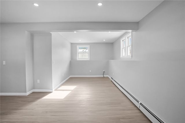 21 Florida Avenue, Coventry, RI 02816