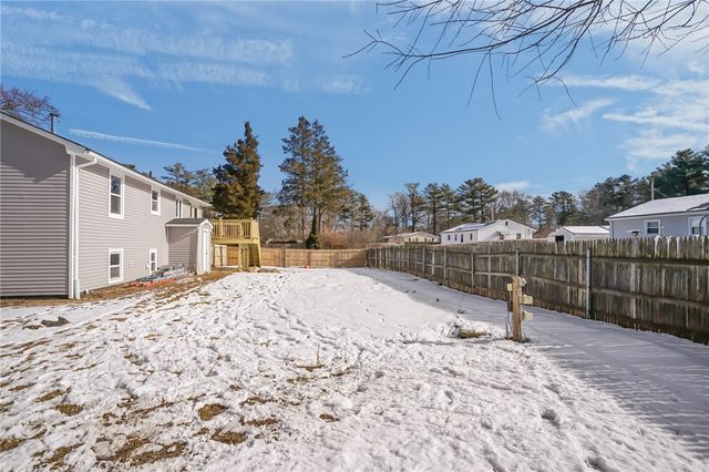 21 Florida Avenue, Coventry, RI 02816