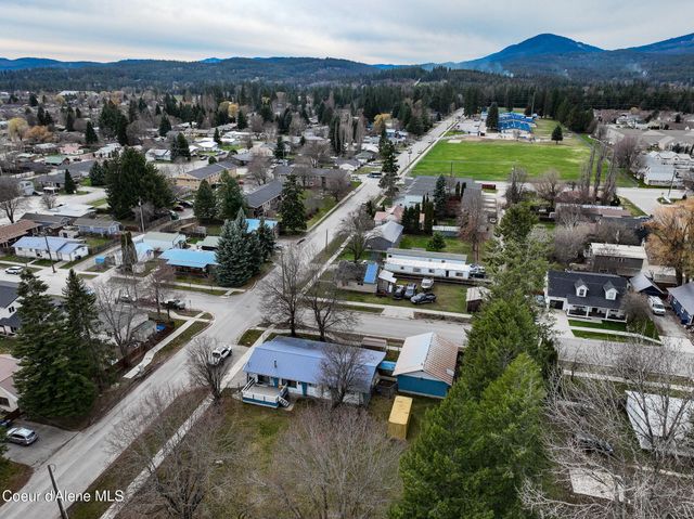 1224 Spruce ST, Sandpoint, ID 83864