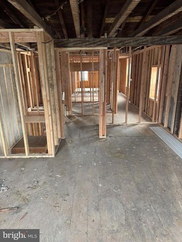 2713 PRATT ST, Philadelphia, PA 19137