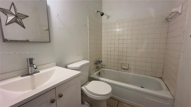 4754 Chariot Circle, Greenacres, FL 33463
