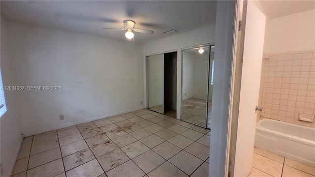 4754 Chariot Circle, Greenacres, FL 33463