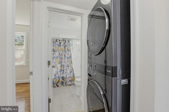 804 WADE AVE, Rockville, MD 20851