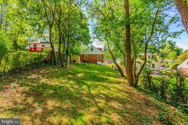 804 WADE AVE, Rockville, MD 20851