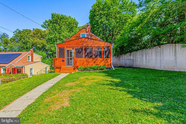 804 WADE AVE, Rockville, MD 20851