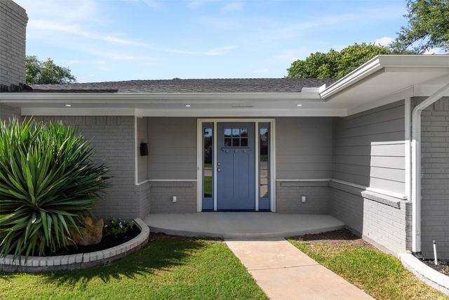 1801 Alexander Drive, Waxahachie, TX 75165