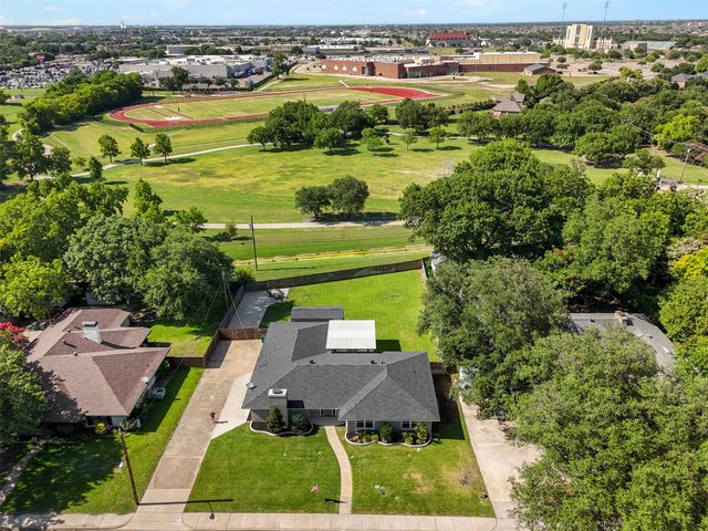 1801 Alexander Drive, Waxahachie, TX 75165
