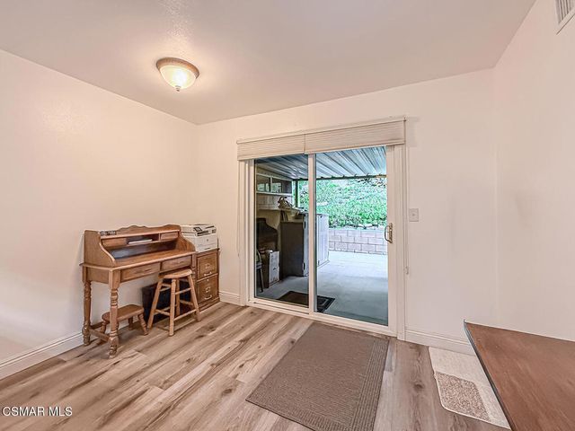 19337 Oak Plaza Court, Newhall, CA 91321