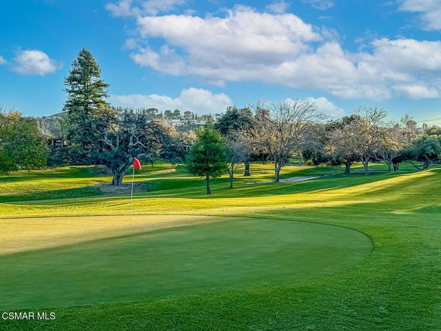 19337 Oak Plaza Court, Newhall, CA 91321