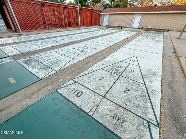 19337 Oak Plaza Court, Newhall, CA 91321