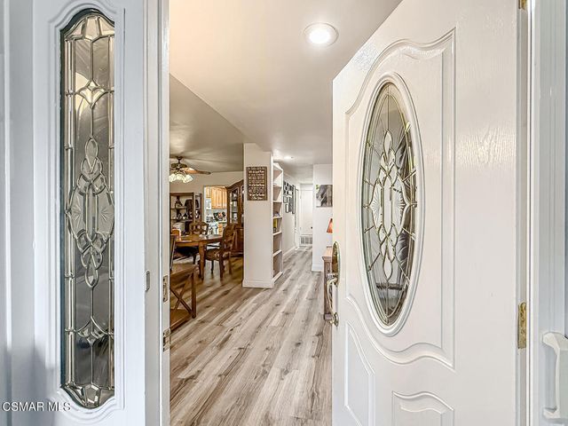 19337 Oak Plaza Court, Newhall, CA 91321