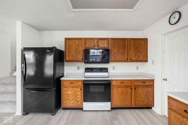 6932 Merritt Ridge Way, Avon, IN 46123