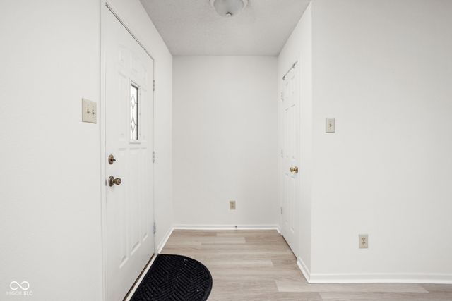 6932 Merritt Ridge Way, Avon, IN 46123