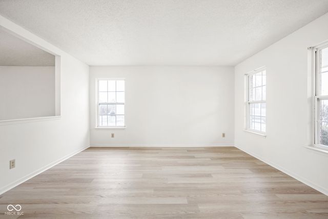 6932 Merritt Ridge Way, Avon, IN 46123