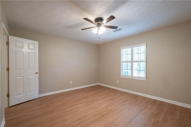 5097 Village Green Way, Alpharetta, GA 30009