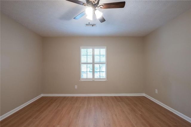 5097 Village Green Way, Alpharetta, GA 30009