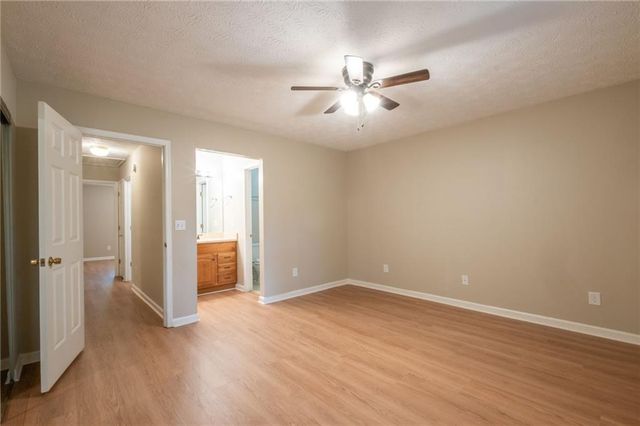 5097 Village Green Way, Alpharetta, GA 30009