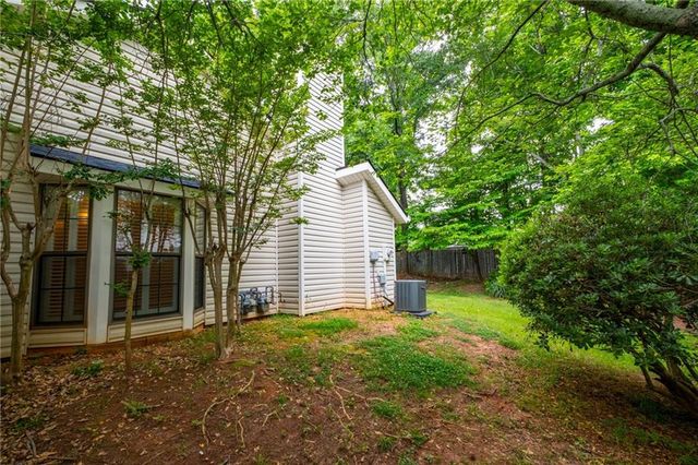 5097 Village Green Way, Alpharetta, GA 30009